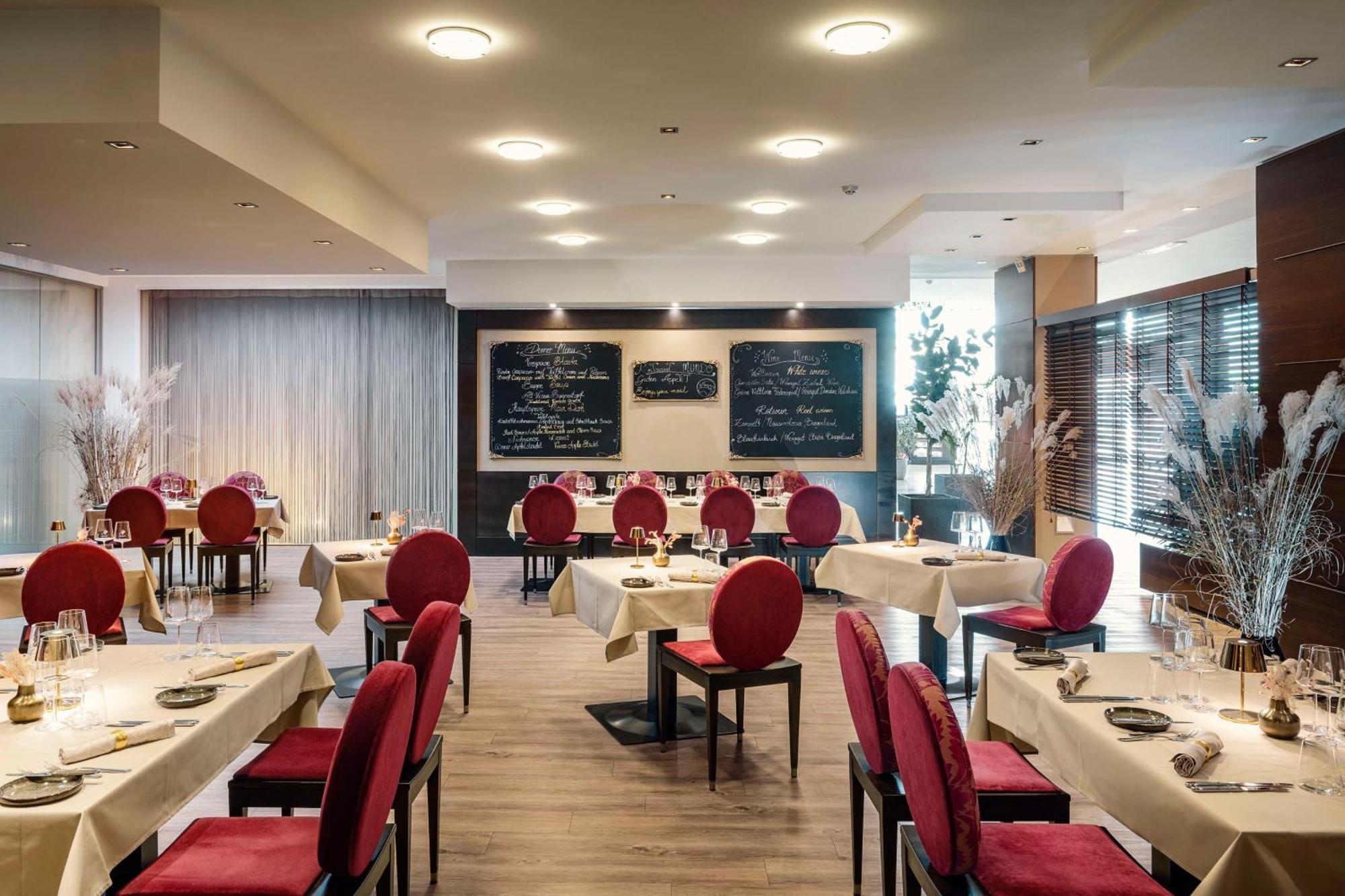 Nh Vienna Airport Conference Center Hotel Schwechat Luaran gambar Restaurant interior